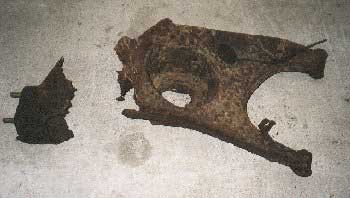 remains of 604 rear trailing arm
